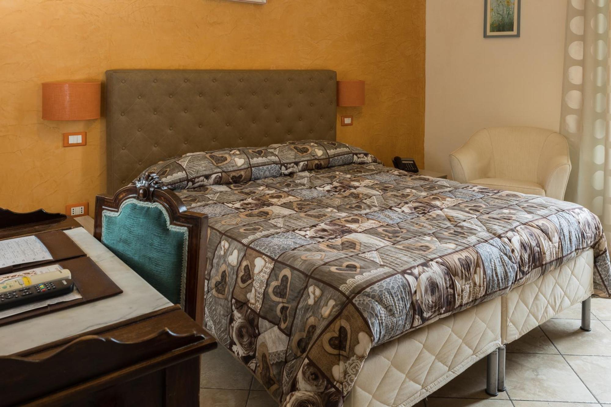 Locanda Dei Fiori Пистойя Экстерьер фото
